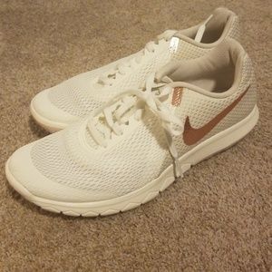 Nike Flex Experience 6 Women's Running Shoes